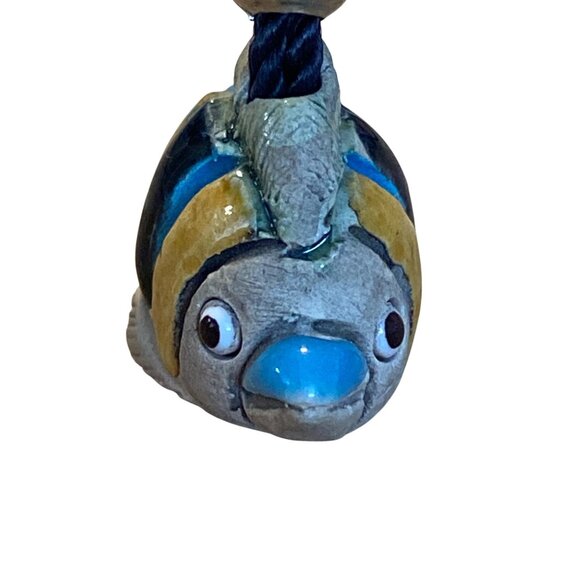 Hand-Painted Ceramic Fish Pendant Necklace From Peru - Picture 5 of 11